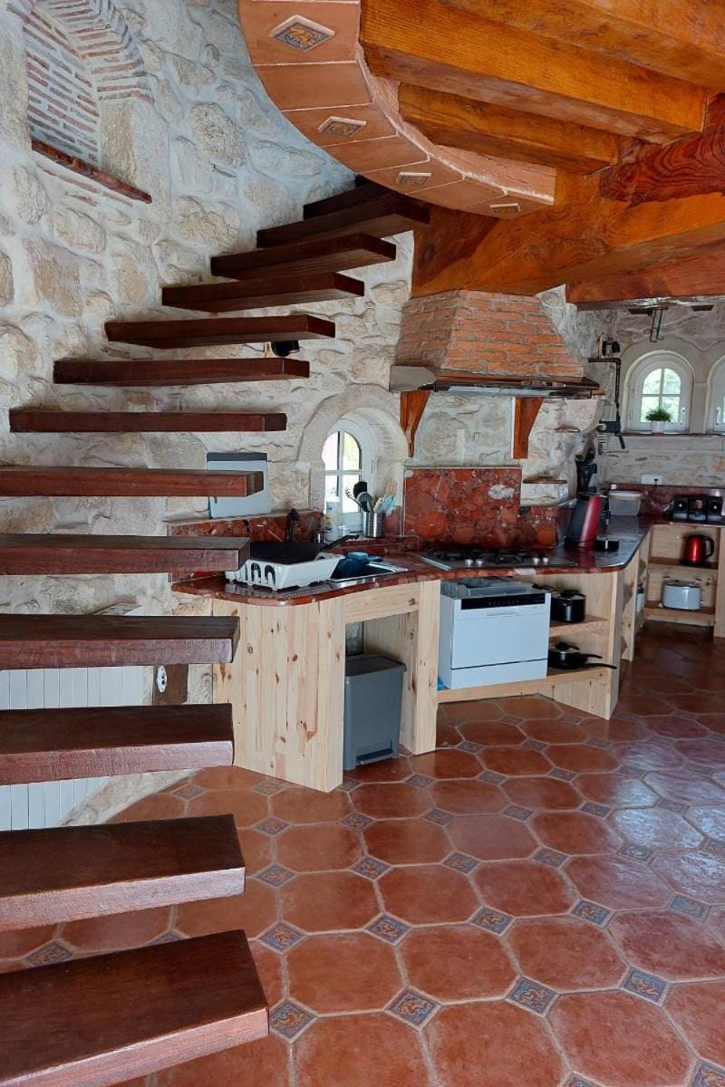 Domaine de la Tour de Pérès Apartment in Occitanie