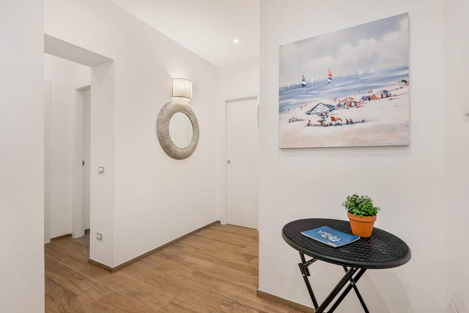 GOLDEN LUXE - 3 suites in the sea luxe apartment Apartment in Viareggio