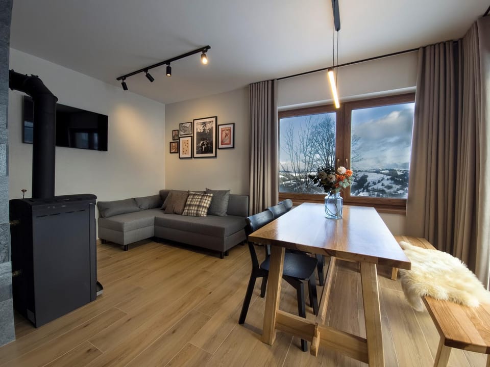 Living room, flat iron