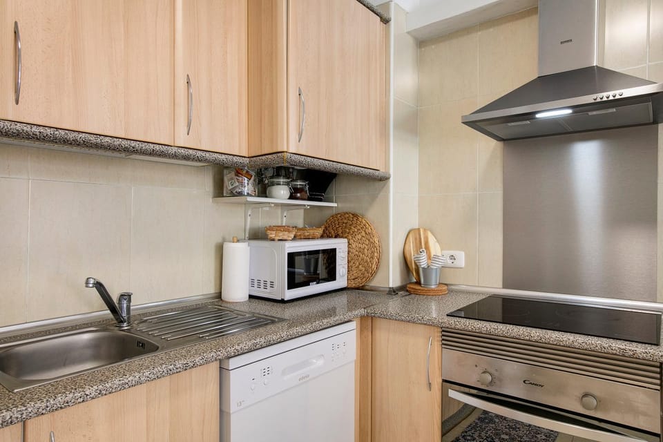 Kitchen or kitchenette, Living room