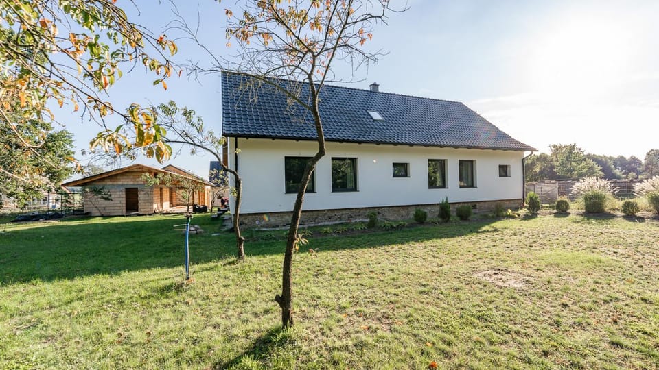 Property building, Natural landscape