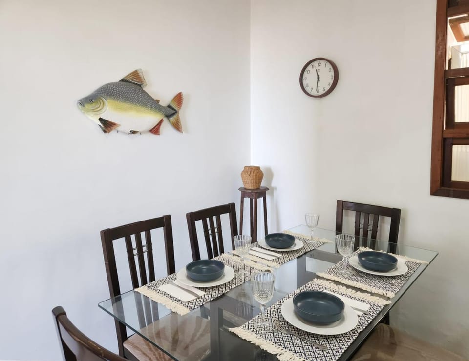 Decorative detail, Dining area
