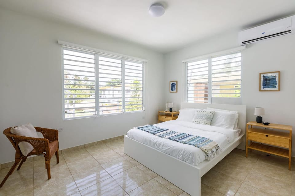 Playa Cañones View - 2 bedroom suite with breathtaking ocean views Apartment in Puerto Rico