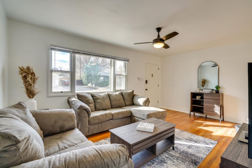Chic Pueblo Vacation Rental Home Near Fairgrounds! House in Pueblo