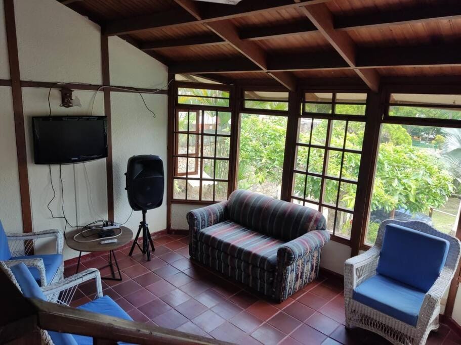 Las Palmeras casa en Melgar House in Melgar