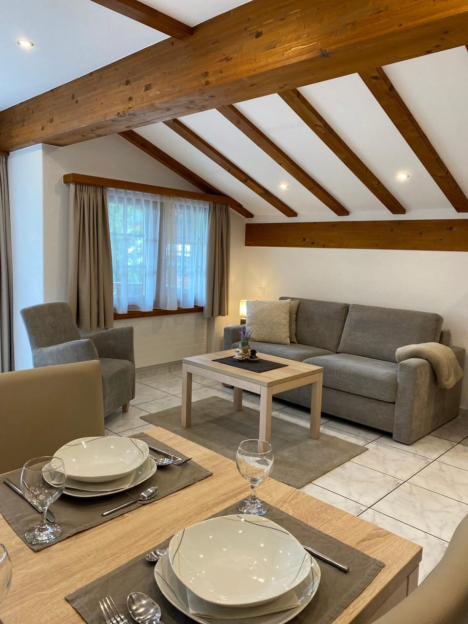 Living room, Dining area