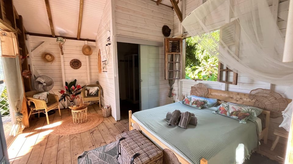 Chalet de Dolé Chalet in Leeward Islands
