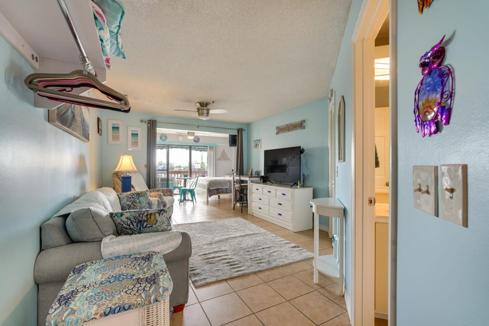 Panama City Beach Getaway - Walk to Beaches! House in Lower Grand Lagoon