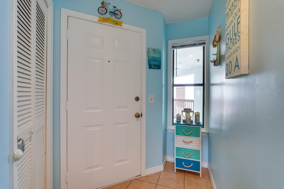 Panama City Beach Getaway - Walk to Beaches! House in Lower Grand Lagoon