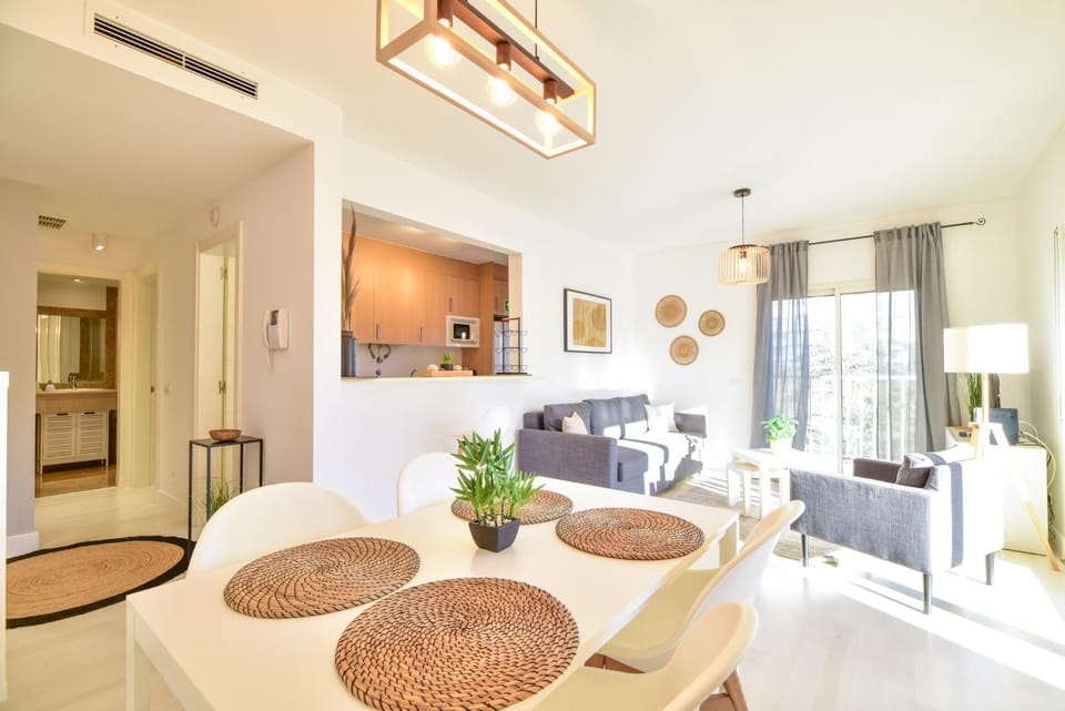 Kitchen or kitchenette, Living room, Photo of the whole room, Seating area, Dining area, air conditioner