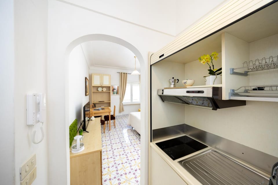 Kitchen or kitchenette, stove