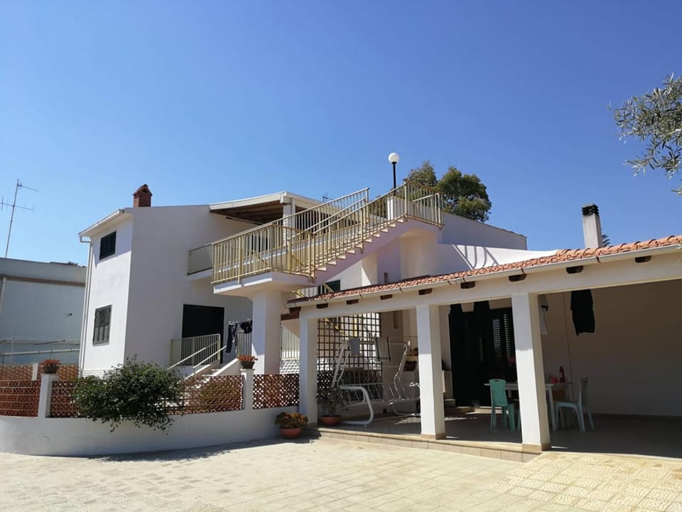 Giusi's House Apartment in Sicily