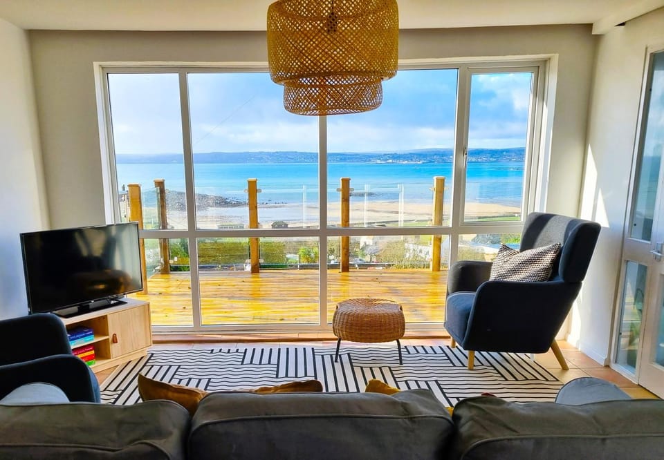 View (from property/room), Balcony/Terrace, Sea view