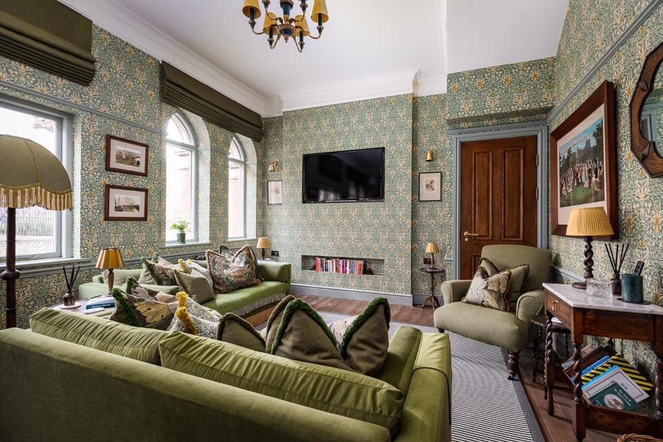 TV and multimedia, Living room, Decorative detail