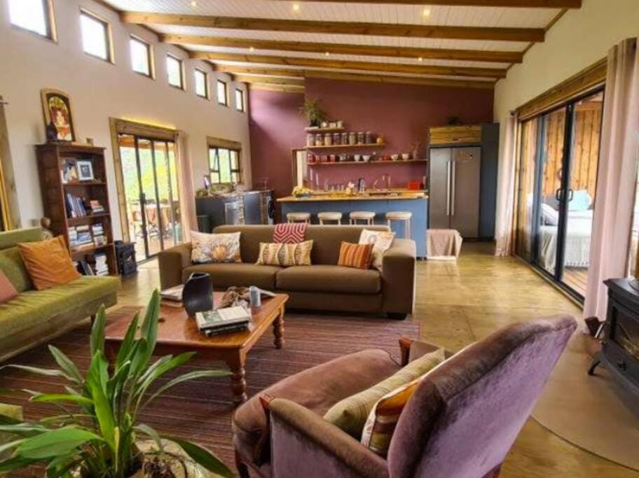 Digital nomad forest dream – Now & Here Farm House in Western Cape