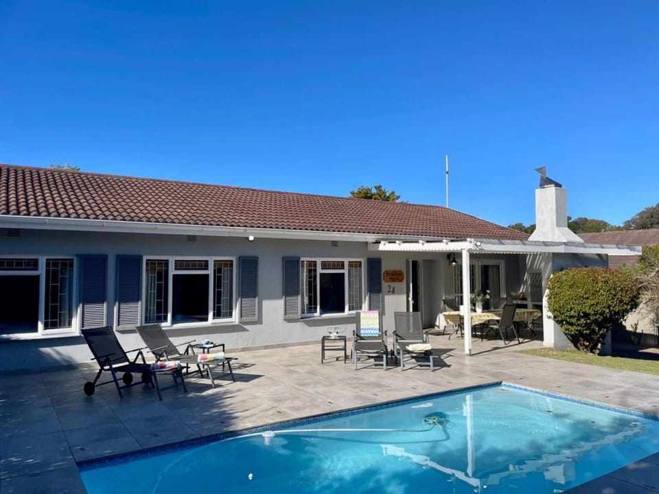 Beach House on Pachena House in Plettenberg Bay