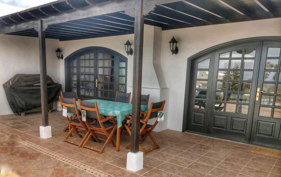 BBQ facilities, Balcony/Terrace, Dining area