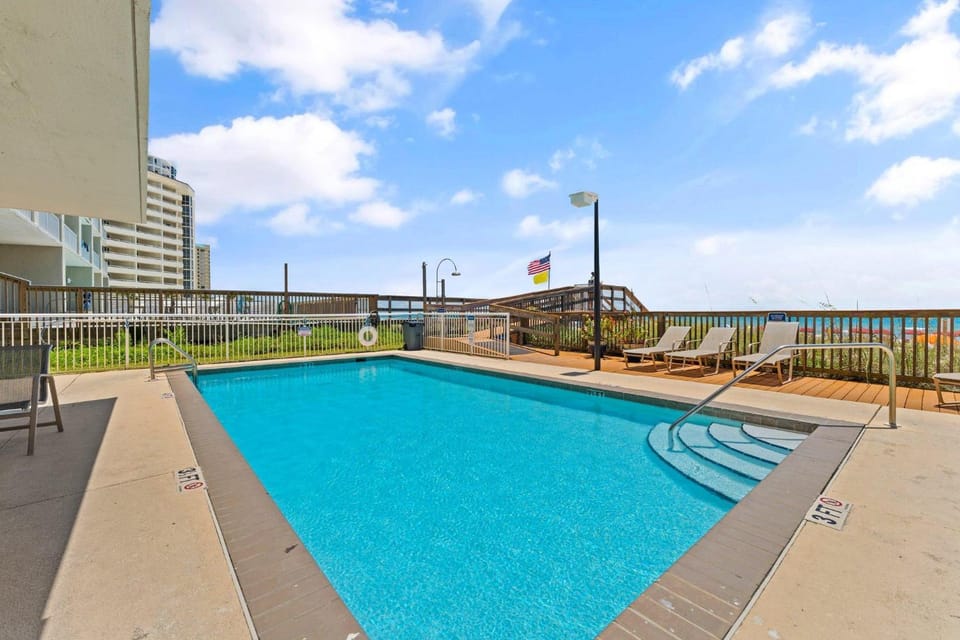 Ocean Breeze East 703 House in Perdido Key