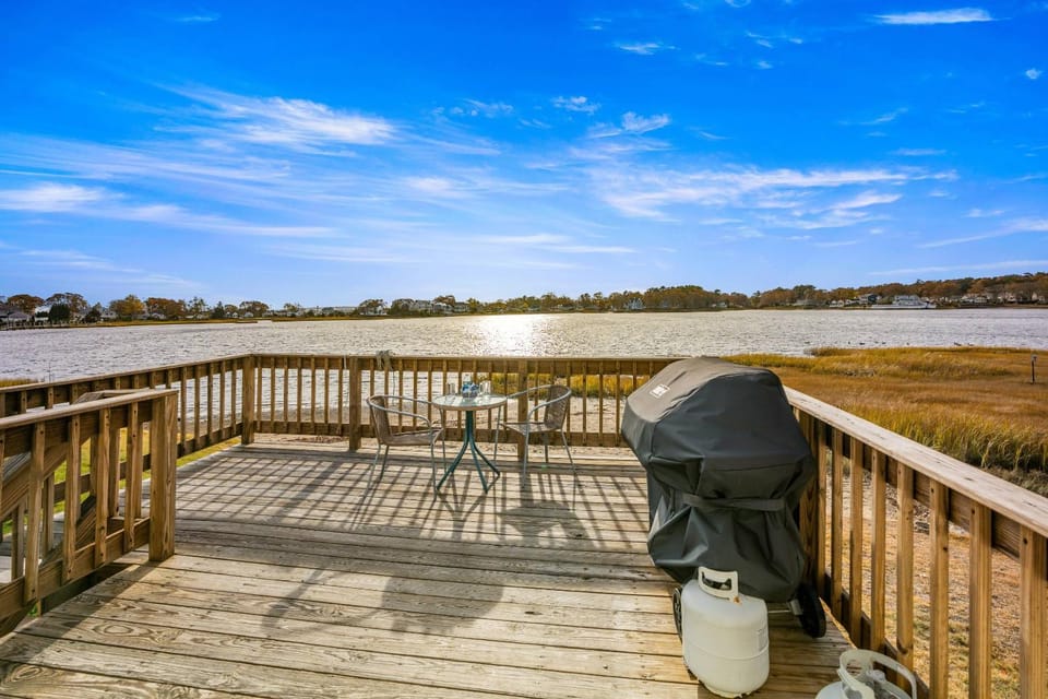 154 Pinehurst Dr, Wareham House in Marion