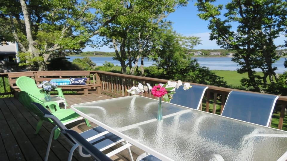 Sunrise to Sunset: Bucks Creek Retreat House in Harwich