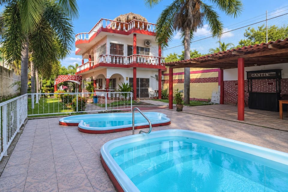 Casa Sirena Matanchen A pie de Playa House in State of Nayarit