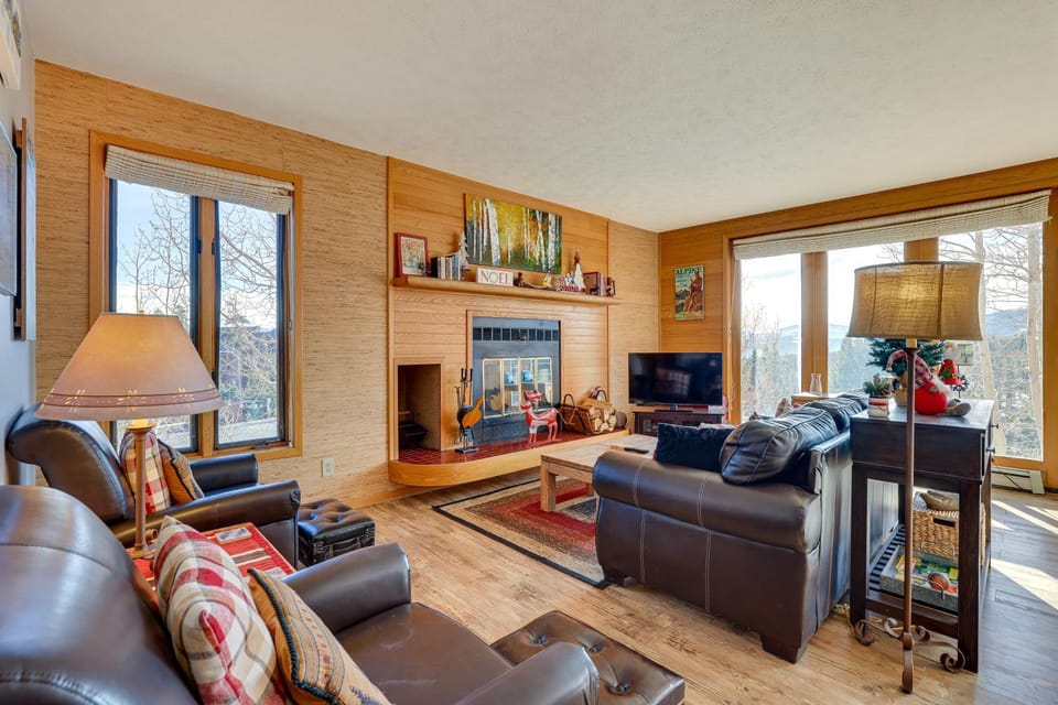 Heated Pool Access and Near Skiing Colorado Retreat Apartment in Wildernest