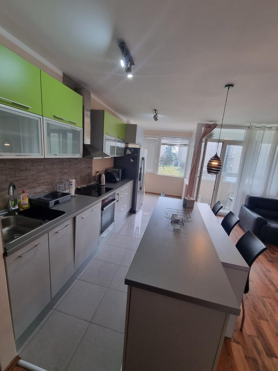 Hawaii- 2 bdr, Arena, Sava centar, FREE PARKING Apartment in Belgrade