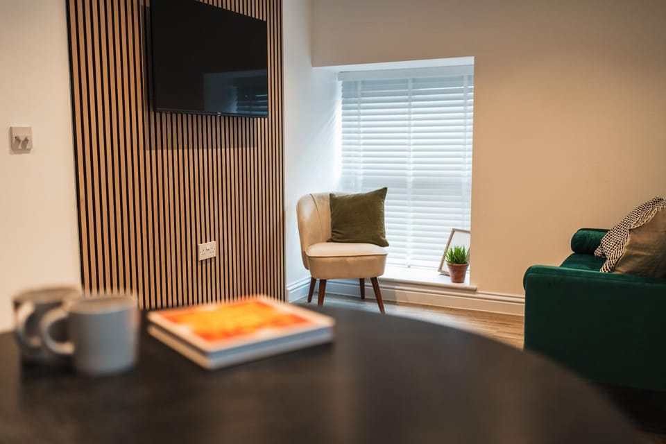 TV and multimedia, Living room, Seating area