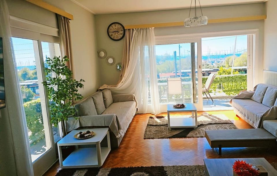 Natural landscape, View (from property/room), Balcony/Terrace, Living room, Seating area