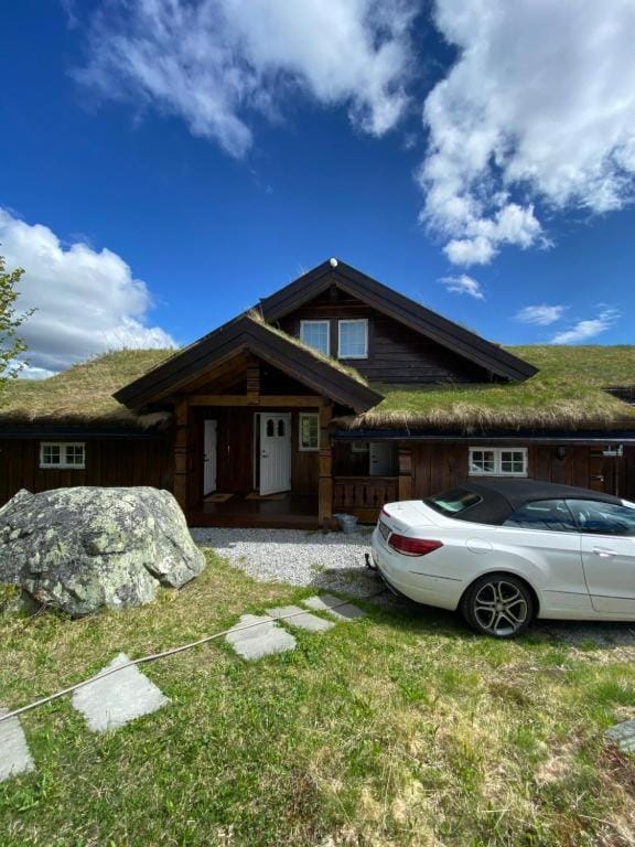Property building, Natural landscape