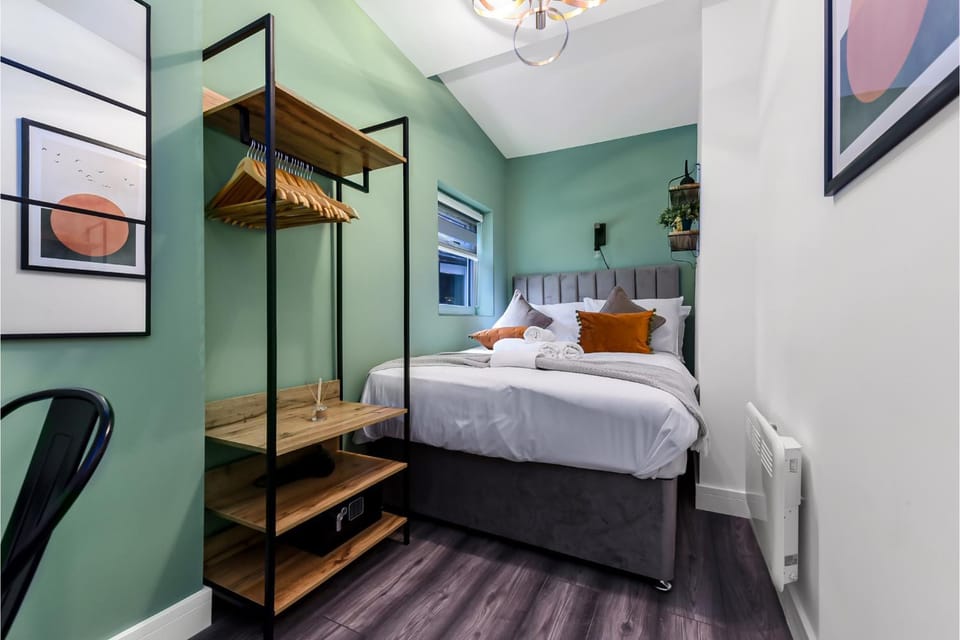 Bed, Bedroom, internet
