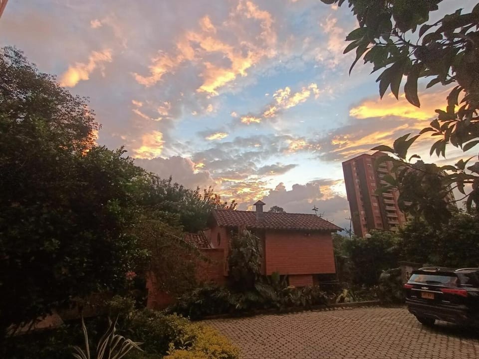 Casa Campestre 1 Nivel para 9H , Poblado San Lucas 110 House in Envigado