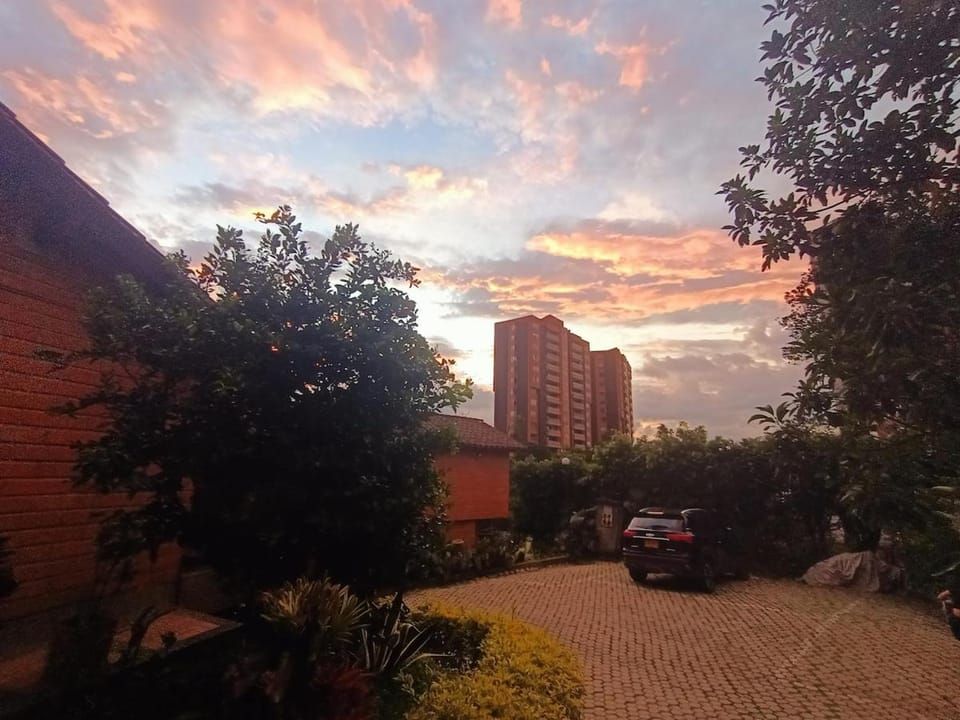 Casa Campestre 1 Nivel para 9H , Poblado San Lucas 110 House in Envigado