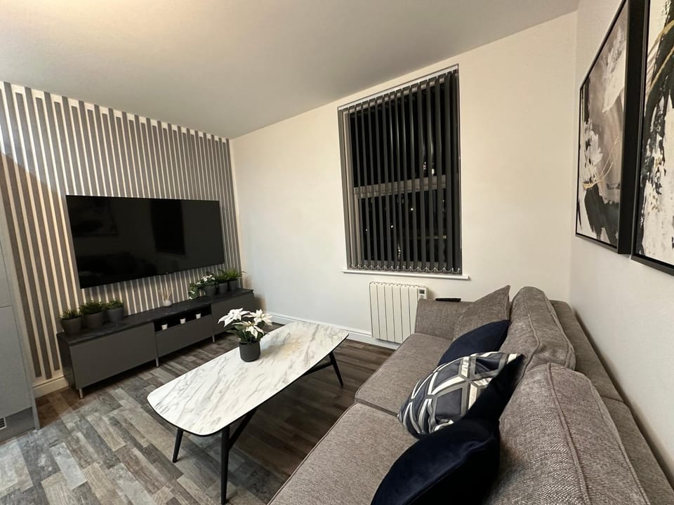 TV and multimedia, Seating area