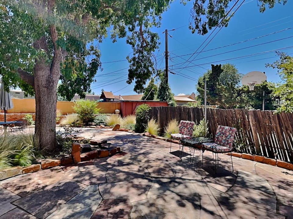 Patio, Garden, Seating area