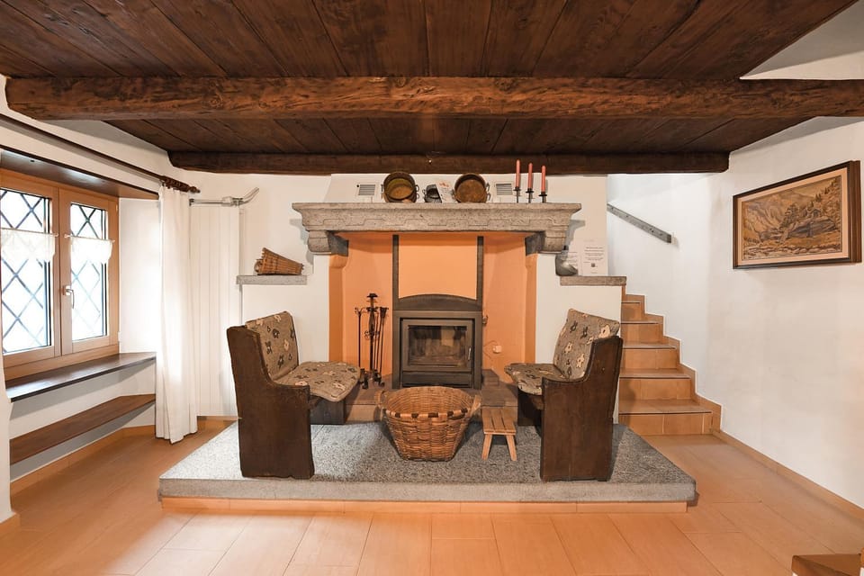 Living room, fireplace
