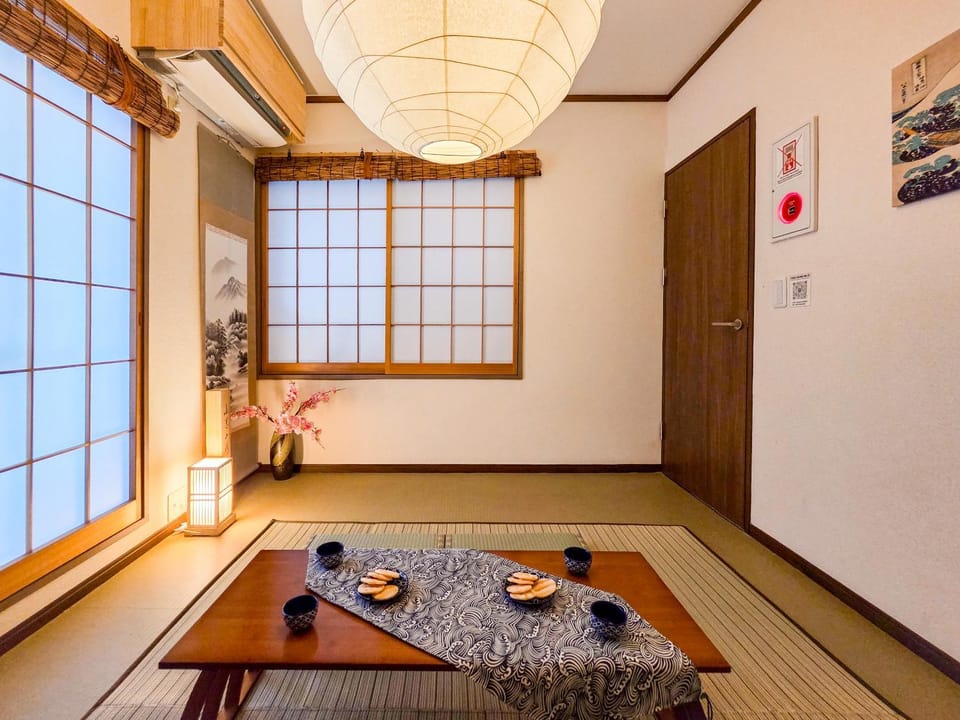 Photo of the whole room, Seating area, Dining area, heating, air conditioner