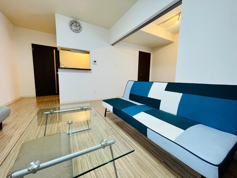 3-3札幌駅徒歩8分　美室【サービスアパートメントSAPPORO札幌駅西】エアコン完備 Apartment in Sapporo