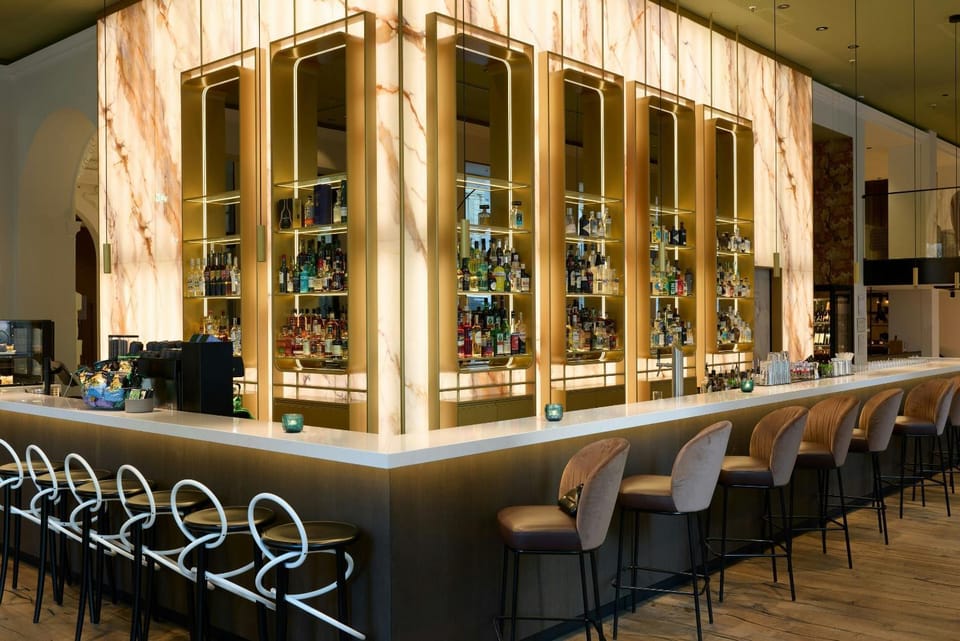 Lounge or bar