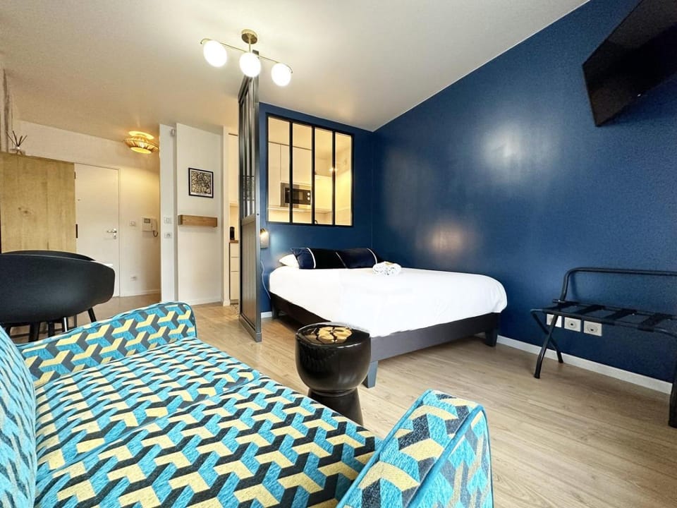 C le 15 - Studio Cosy avec Parking Apartment in Chartres