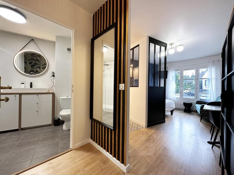 C le 15 - Studio Cosy avec Parking Apartment in Chartres