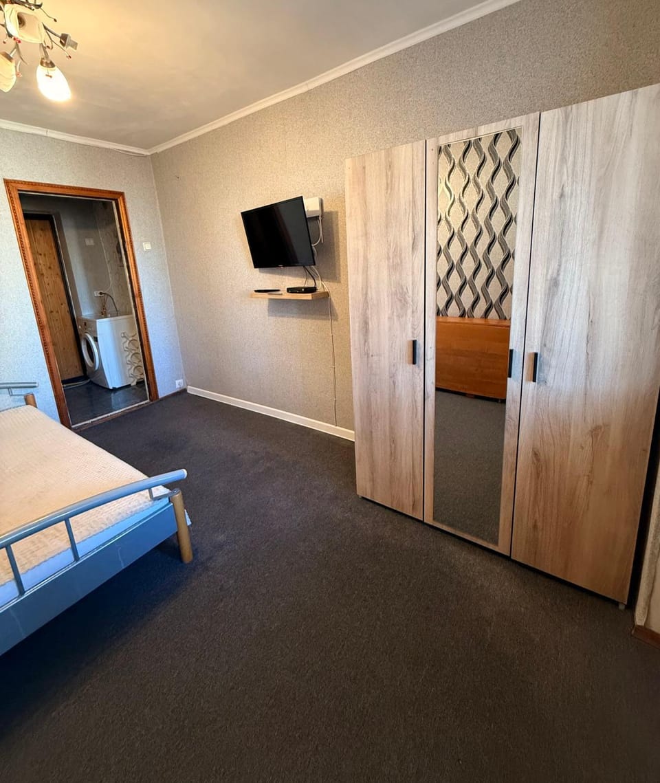 Bed, TV and multimedia