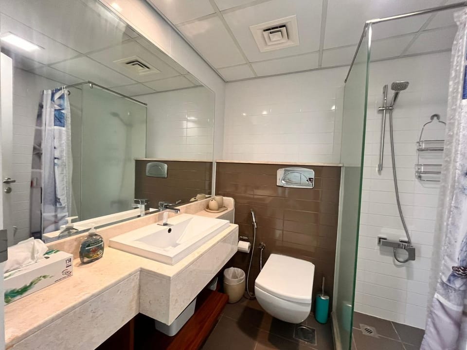 Shower, Toilet, Bathroom