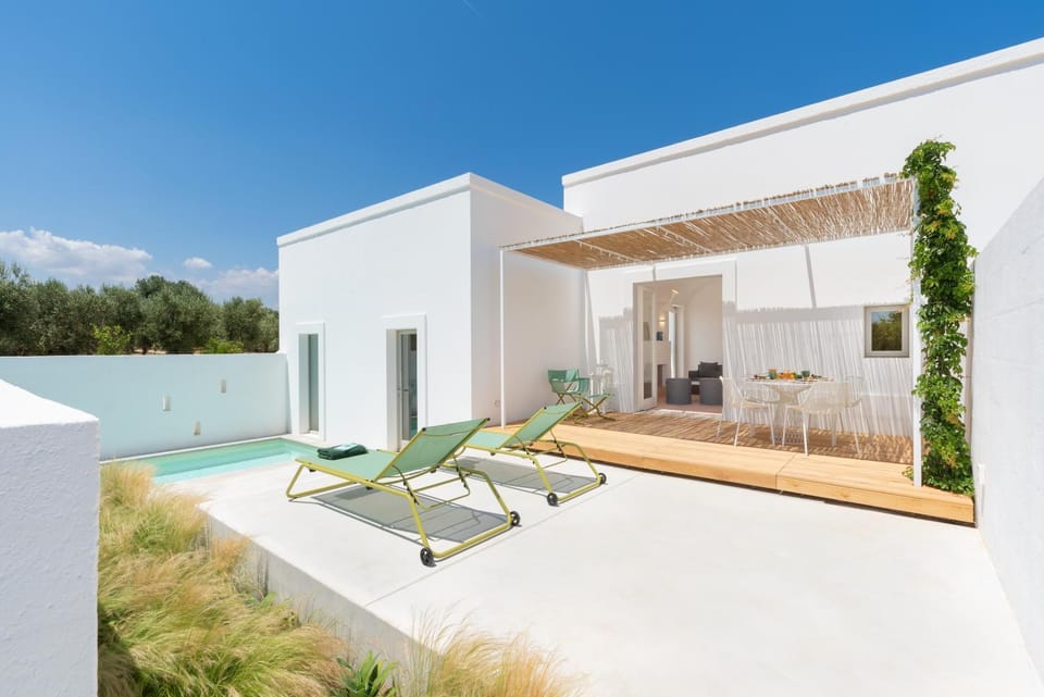 Patio, Spring, Summer, Garden, Solarium, Floor plan, Autumn, Swimming pool, sunbed