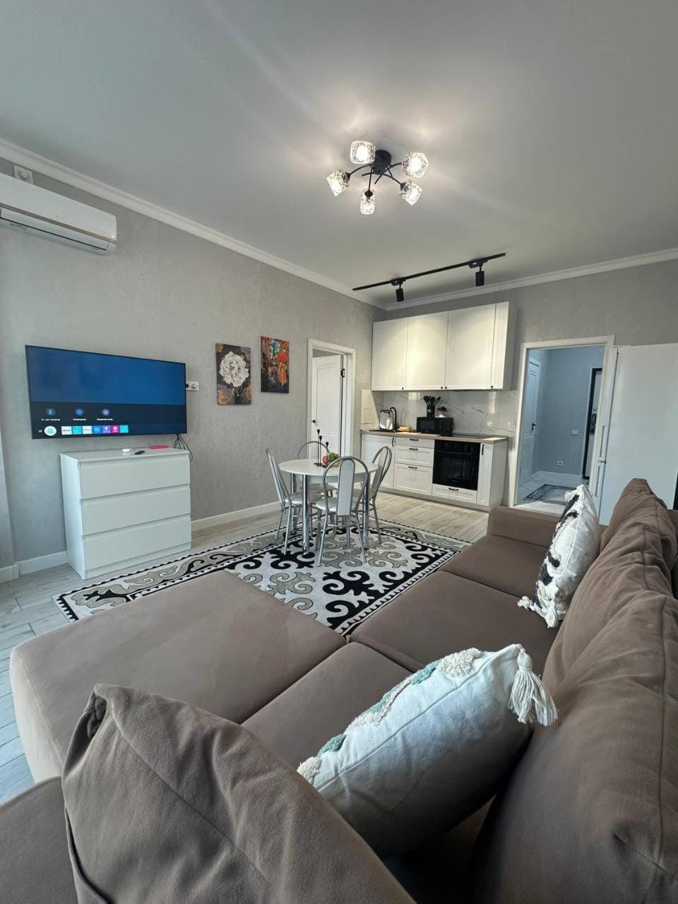 Жилой комплекс Elif Garden 43 Apartment in Almaty