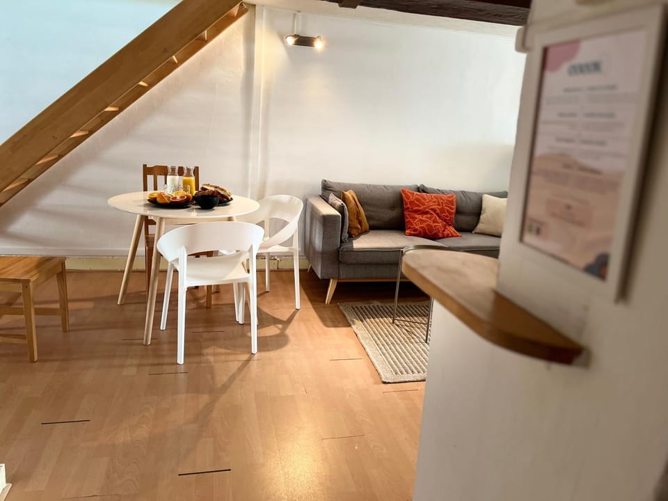 Suite Jason Appartement 4 personnes - Check in h24 & Wifi Apartment in Villeurbanne