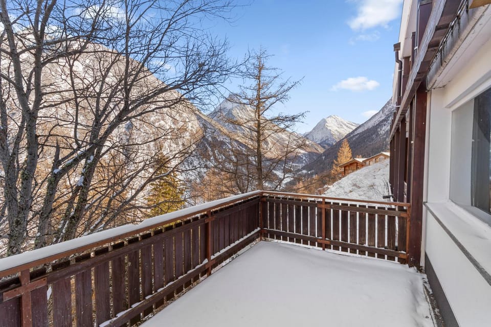 Natural landscape, Winter, View (from property/room), Mountain view