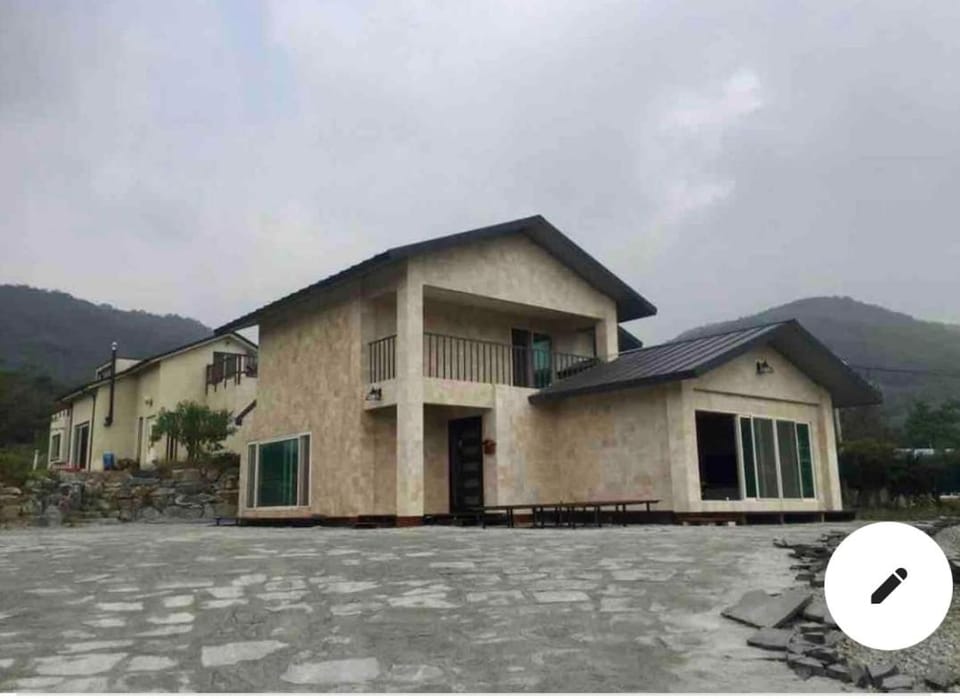 Yesan Sarang Pension Bed and Breakfast in South Korea