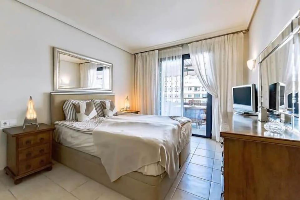 Balcón De Los Gigantes, Puerto de Santiago Apartment in Acantilados de Los Gigantes