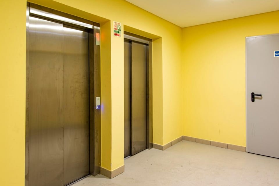 Iva's Panoramic Sesimbra Apartment in Sesimbra